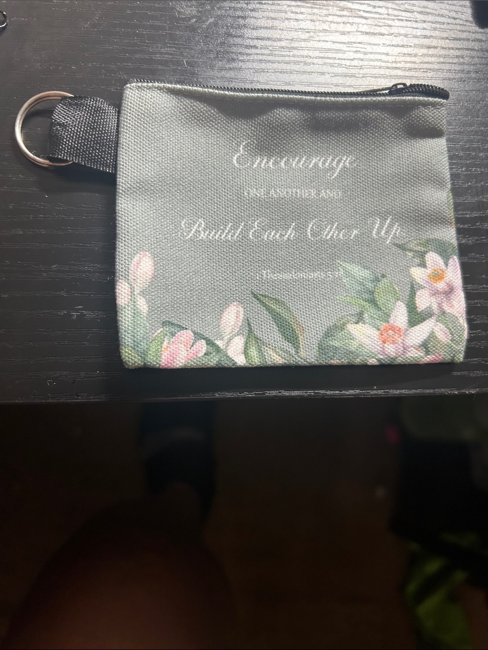 YNS Generic Gray Floral Coin Pouch with Key Ring